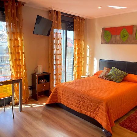 Apartamentos Ronda Віго Екстер'єр фото